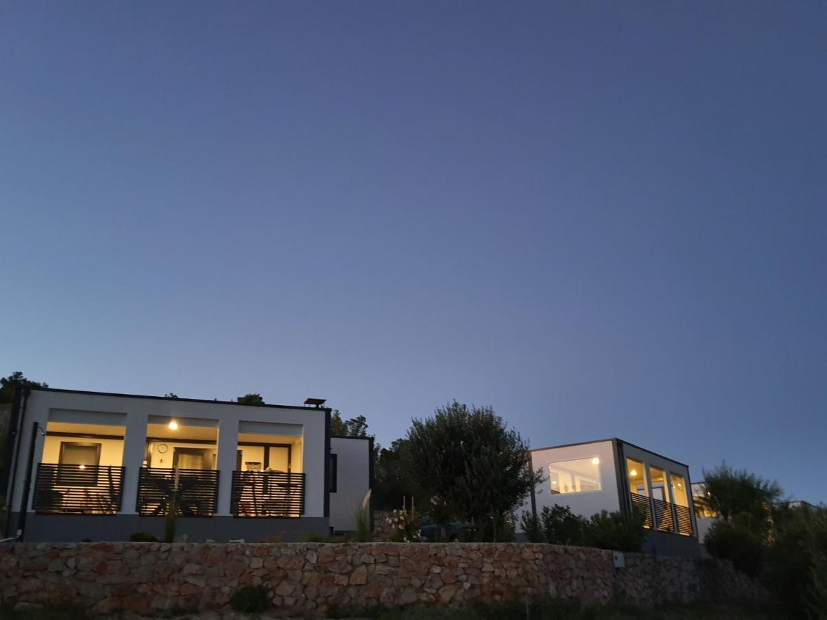 Mobile Home Tina Tisno Buitenkant foto