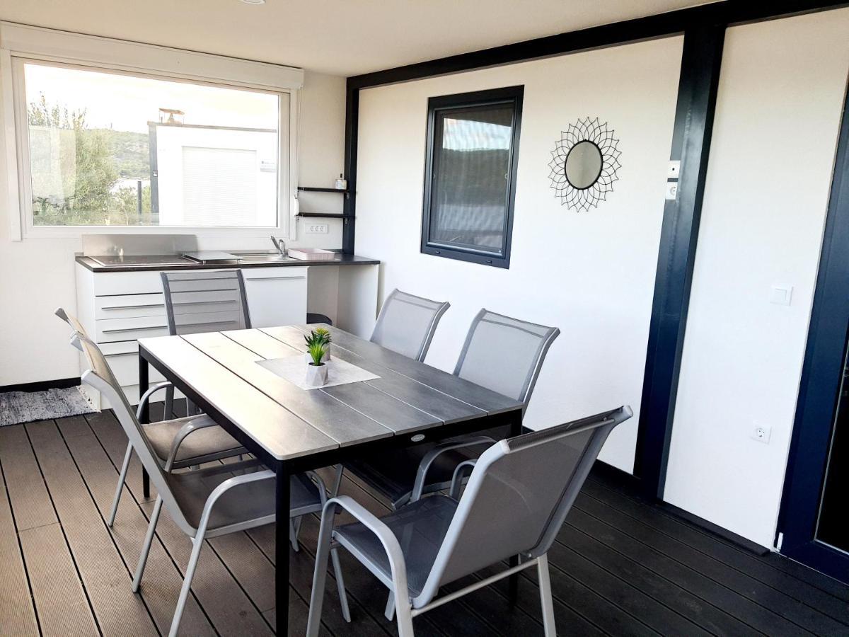 Mobile Home Tina Tisno Buitenkant foto
