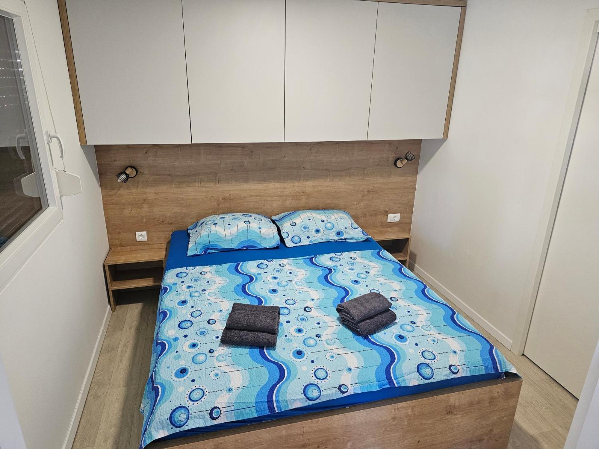 Mobile Home Tina Tisno Buitenkant foto
