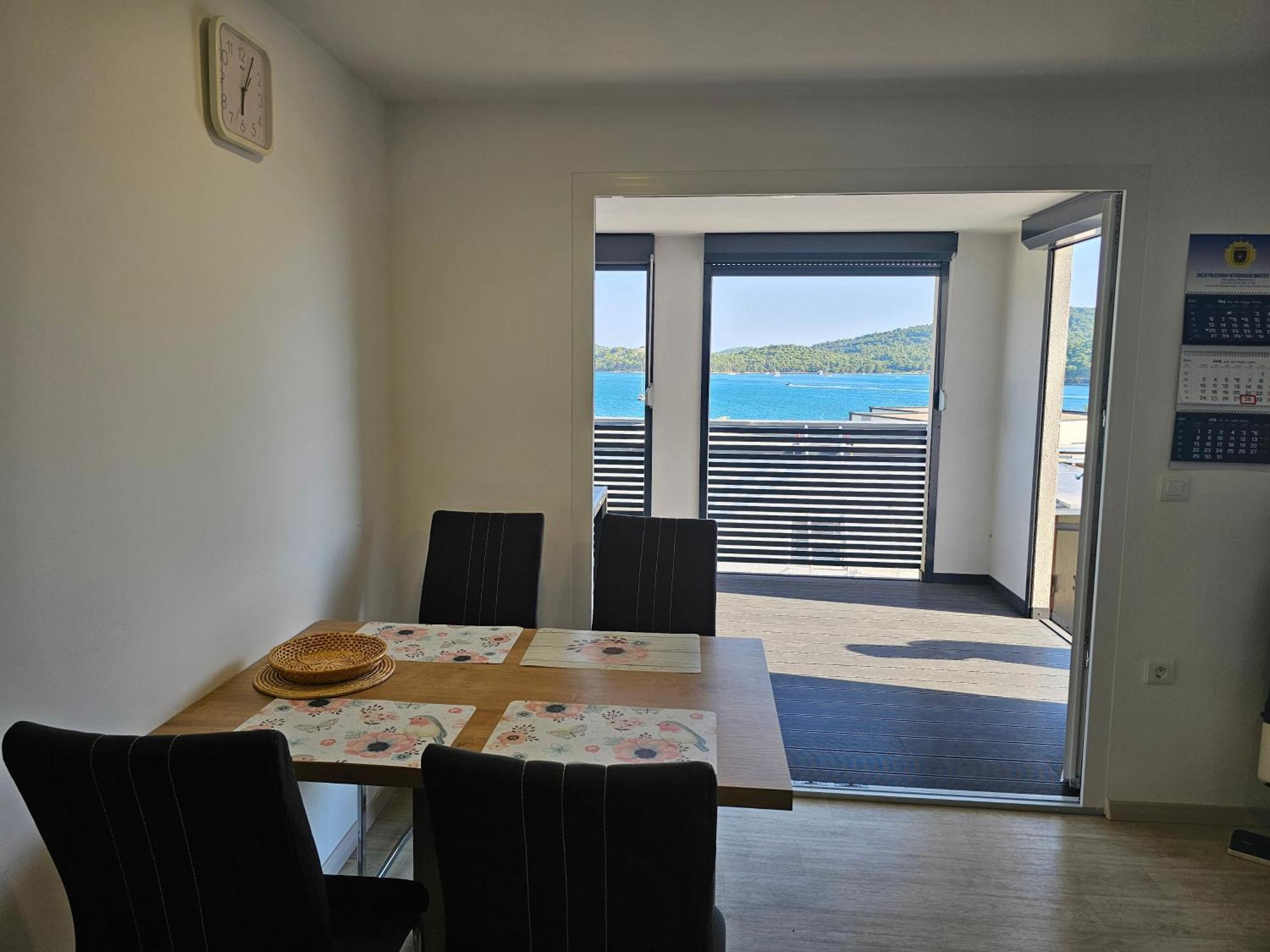 Mobile Home Tina Tisno Buitenkant foto