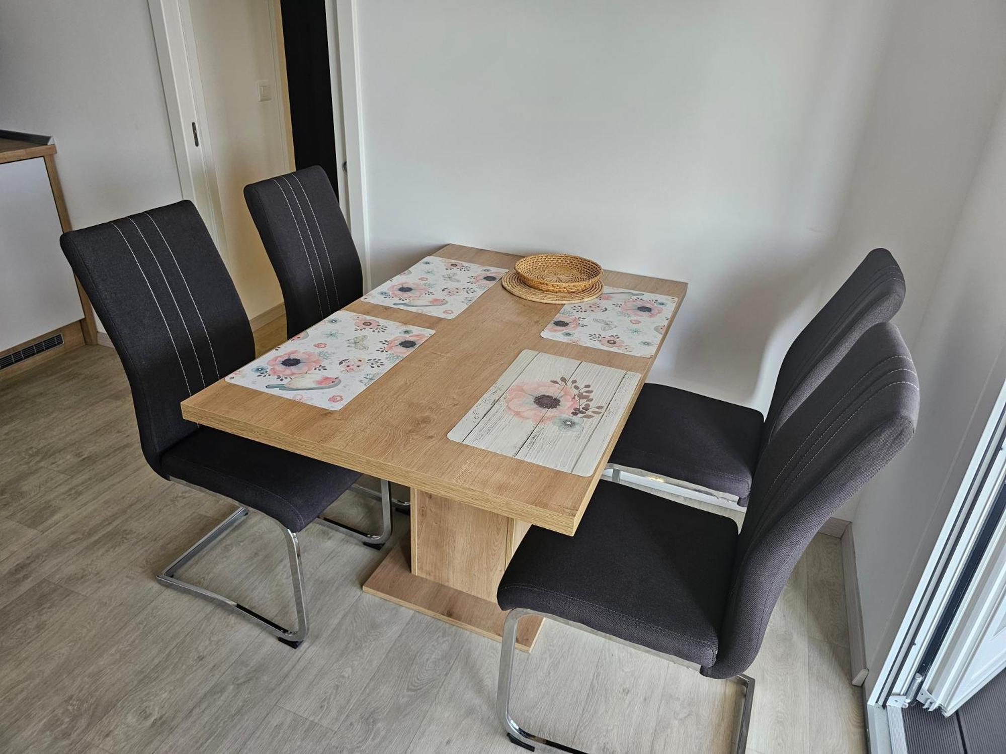 Mobile Home Tina Tisno Buitenkant foto